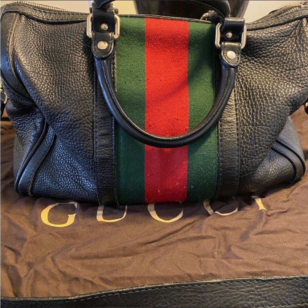 100% Authentic Gucci Boston Medium
Black Leather Shoulder Bag